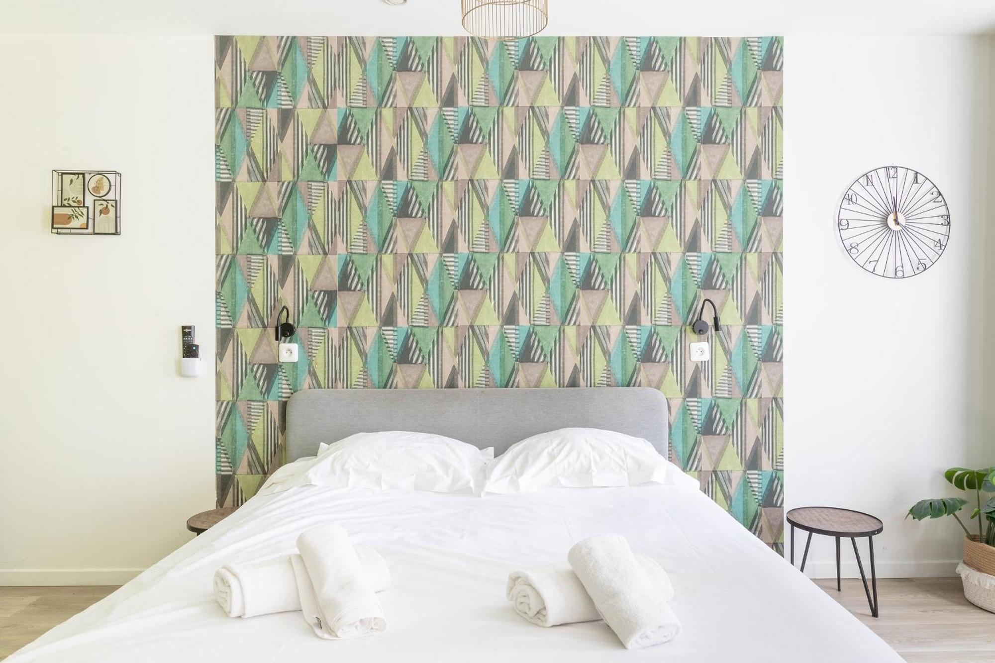 S&K Suite Grande Rue Roubaix - Chambre Spacieuse Et Sdb Privee - Netflix Et Cuisine Exterior foto